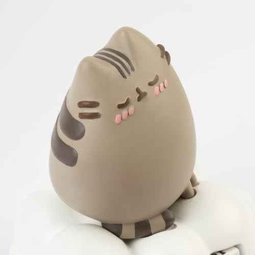 Official Pusheen Calendar | Pusheen Merchandising | Pusheen Gifts | Pusheen Figure | Kawaii Stuff | Pusheen Plush