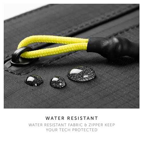 Native Union Ultralight Sleeve ? Durable, Lightweight, Sustainable ? Made of 100% Recycled Ripstop Fabric ? Compatible with MacBook Pro 16¡±, MacBook Pro 15¡±, MacBook Air 15¡± M3 ? Sandstone