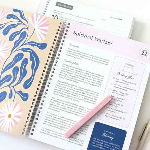 The Bible in A Year A 52-Week Study Through Gods Word, A Beautiful Year in The Bible for Women