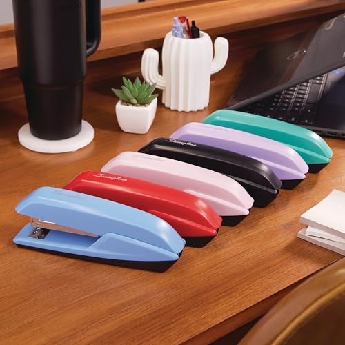 Swingline Desktop Stapler Blush Pink, 20 Sheet Capacity, Model S7054513