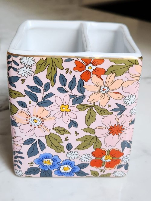 LEAZUL Pen Pencil Holder, Makeup Brush Holder,Ceramic Remote Control Holders Organizer with 2 Compartment Floral Multi-functional Office Organizers Storage Caddy Desk Tv Remote Holders Pink Flowers