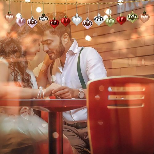 Liitrton Heart Shaped Decorations - 15 PCS Red Hanging Ornaments for Christmas & Valentine's Day