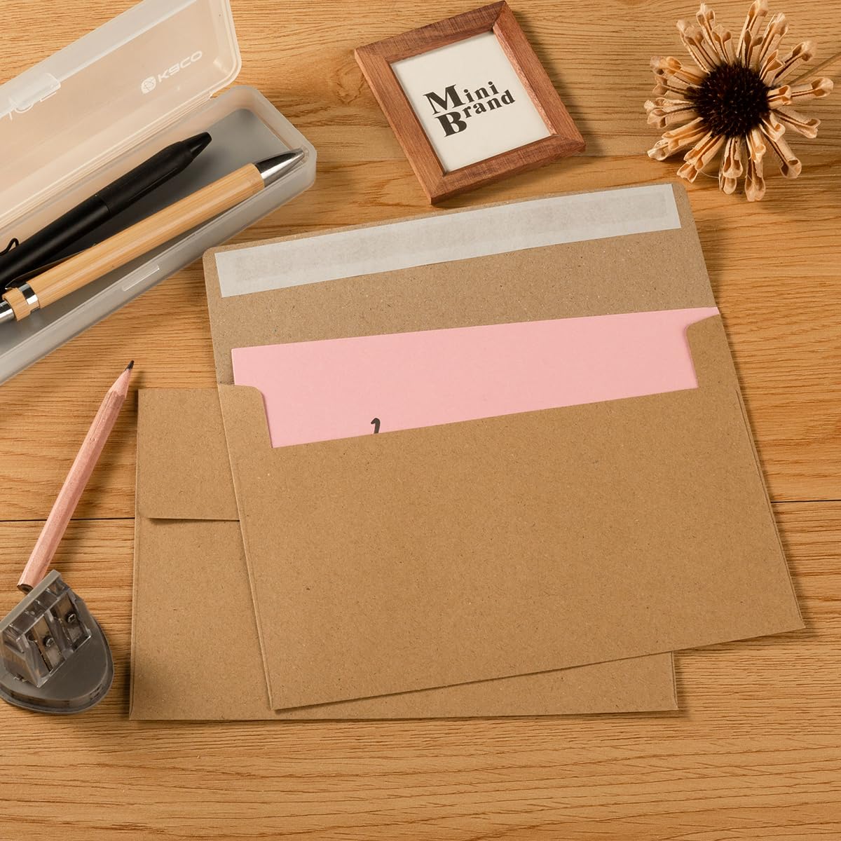 50 Pack 5 x 7 Envelopes A7 Self Seal, 5.24 x 7.21 Inches, Brown