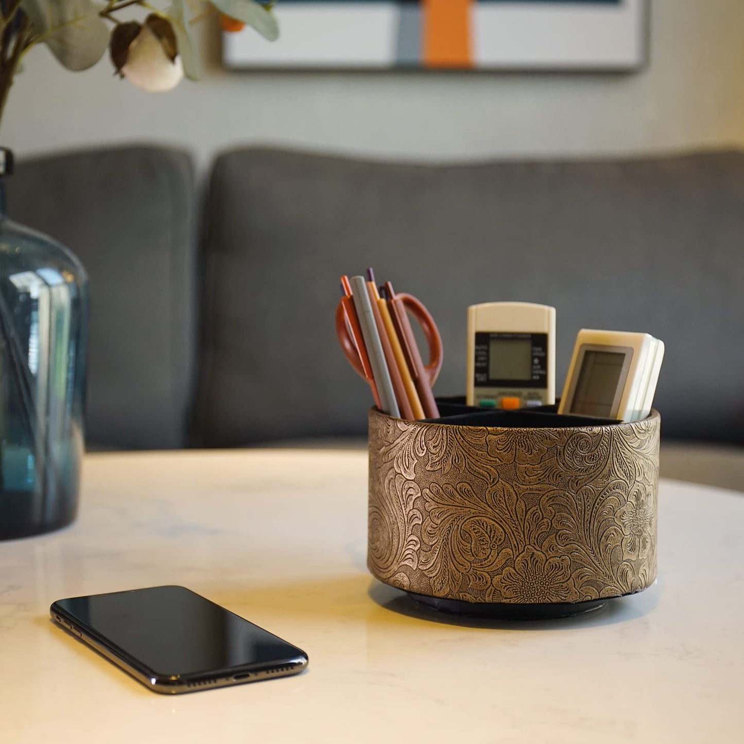 lizimandu Round Leather Art Supply Organizer,Remote Control Holder,360 Degree Spinning,Multi-Functional Pencil Holder,4 Compartments Desktop Stationary Organizer(1-Gold)