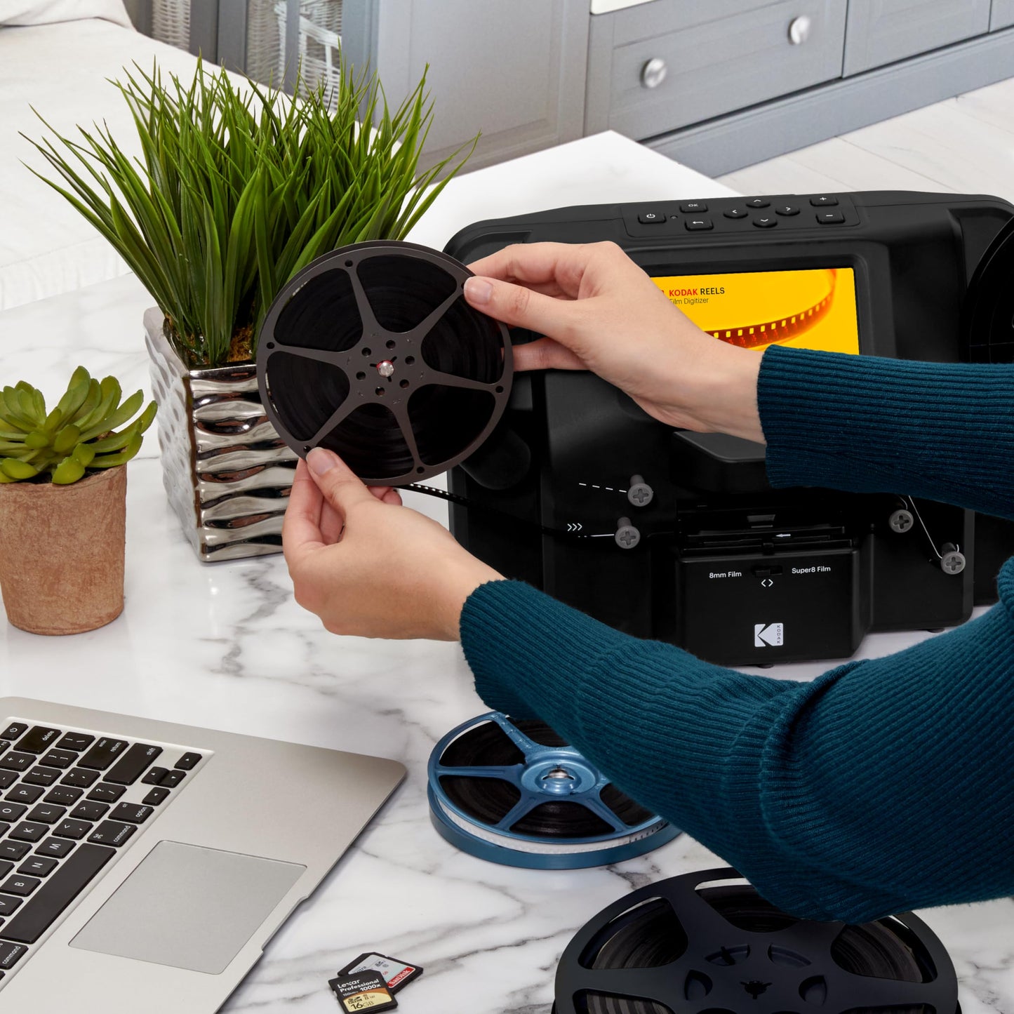 KODAK REELS 8mm & Super 8 Films Digitizer Converter with Big 5” Screen, Scanner Converts Film Frame by Frame to Digital MP4 Files for Viewing, Sharing & Saving on SD Card for 3” 4” 5” 7” and 9” Reels