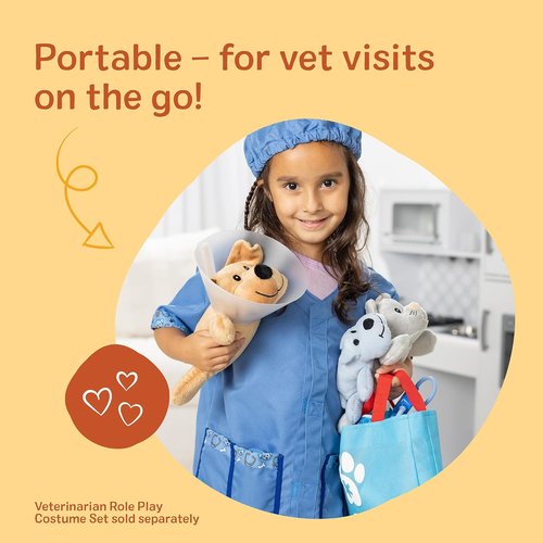 Melissa & Doug Pet Vet Play Set - 24-Piece Animal Doctor Kit with Plush Dog & Cat Toys for Ages 3+