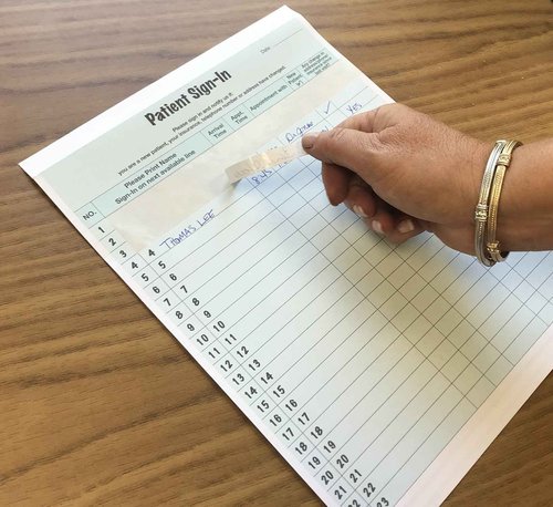 Tabbies Patient Sign-in Peel Off Label Forms, 250 Sheets/Pack, Green, 8-1/2" x 11", HIPAA Compliant, Confidential Patients Sign in Sheet, Provide Daily Patient Logs