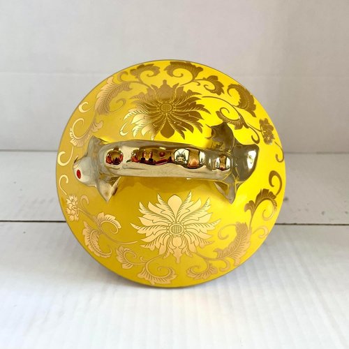 Ochun | Yellow Tureen with Golden Accents - Elegant Design for Serving and Display