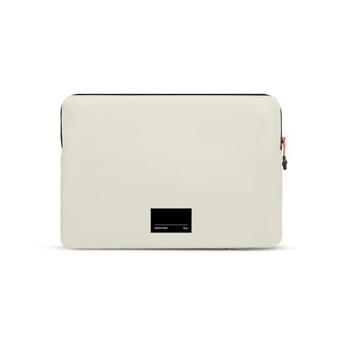 Native Union Ultralight Sleeve ? Durable, Lightweight, Sustainable ? Made of 100% Recycled Ripstop Fabric ? Compatible with MacBook Pro 16¡±, MacBook Pro 15¡±, MacBook Air 15¡± M3 ? Sandstone