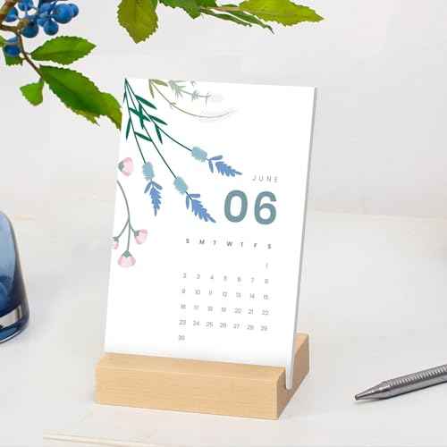 UNIQOOO 3.5" Birch Wood Stand for Monthly Desk Calendar, Wooden Block Base, Cardstock Holder, For Office Home Retail Reception Decor, Photo Display, 10 Pack