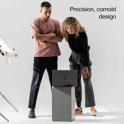 Incase Dots Hardshell with Makrolon¢ç - MacBook Air 13 inch Case - 2025, 2024, 2023, 2022, M4, M3, M2 - MacBook Case, Laptop Cover, Protective Hard Shell, Scratch Resistant, Lightweight - Black