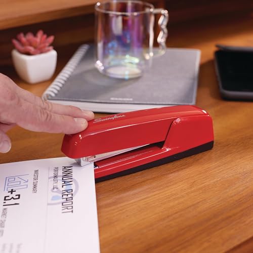 Swingline 747 Business Stapler 30-Sheet Capacity, Jam-Free Metal, Rio Red (Pack of 1)