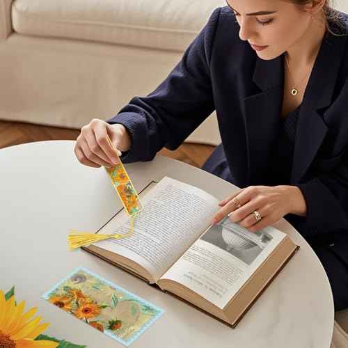 4pcs Metal Bookmarks with Tassel, Van Gogh Monet Oil Painting Theme Cute Book Markers for Reading Women, Book Lovers, Reading Accessories Gifts for Book Lovers
