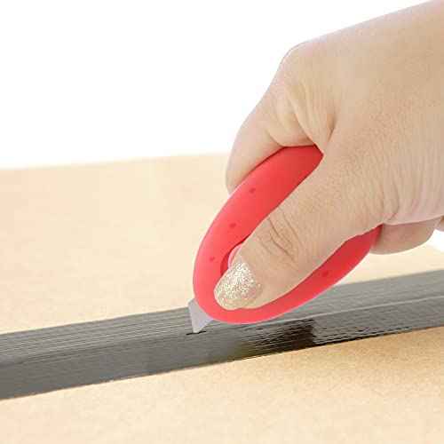 2 Pack Mini Creative Carrot an Strawberry Shaped Art & Craft Cutter Retractable Box Letter Opener Portable Utility Knives Office School Stationery for Cutting Envelope Paper Cardboard