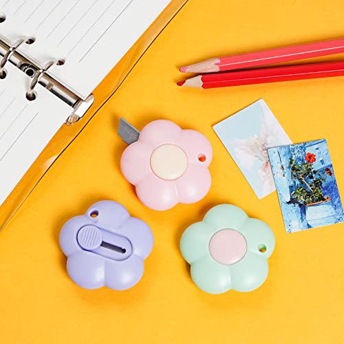 Mini Flower-Shaped Retractable Utility Knife Set with Keychain Hole - 3 Pack