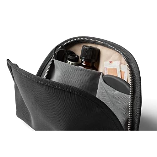 Bellroy Classic Pouch, Everyday kit, Leather and Woven Fabric (pens, Cables, Cosmetics, Personal Items)