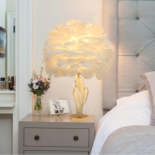 Chic White Feather Lamp Creative Furry Table Lamp Modern Feather Desk Lights Romantic Princess Bedside Nightstand Light for Teen Girls Bedroom Decoration Living Room Wedding Kids Room