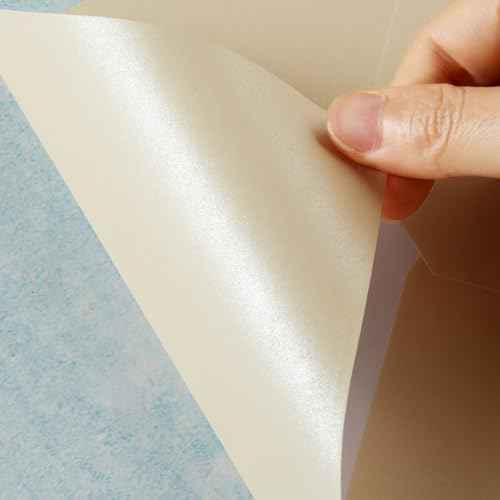 50 Pieces Shiny Envelopes with Gold Stickers for Wedding Invitation Cards, Graduation, Baby Shower, Greeting Cards (Cream Color, A7, 5x7)