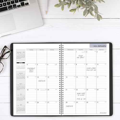 AT-A-GLANCE 2026 Planner, Monthly, 8" x 12", Large, DayMinder, Black (G4700026)