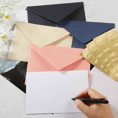 50 Pieces Shiny Envelopes with Gold Stickers for Wedding Invitation Cards, Graduation, Baby Shower, Greeting Cards (Cream Color, A7, 5x7)