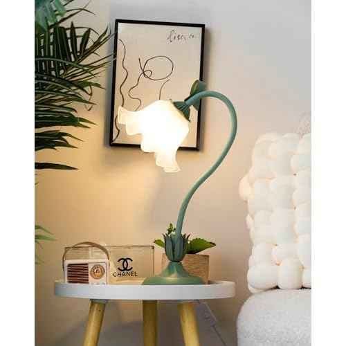 Vintage Flower Lily Table Lamp Creative Green Table Lamps Unique DIY Lily of The Valley Lamp for Bedroom, Bedside, Living Room, Flower Desk Lamp