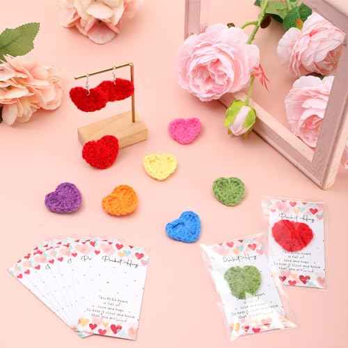 140 Sets Emotional Support Gift Bulk Cute Hand Crocheted Pocket Hug Heart Inspirational Cards and Bags Classroom Gift Exchange Party Favors for Preschool Toddler Boy Girls
