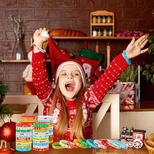 JUNEBRUSHS 120pcs Christmas Party Favors Silicone Bracelets Bulk Elk Xmas Tree Snowflake Pattern Rubber Wristbands for Christmas Winter Holiday Party Stuffers Fillers Decorations Supplies(10 Designs)