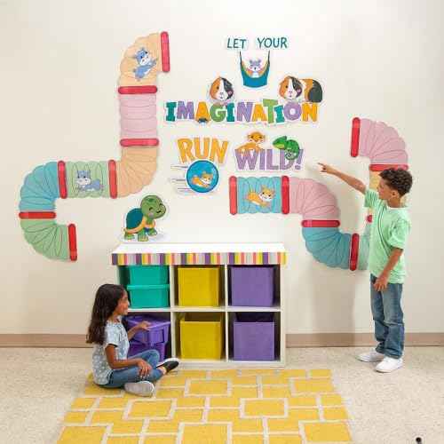 Fun Express Classroom Pets Wall Statement Piece - 20 Pc