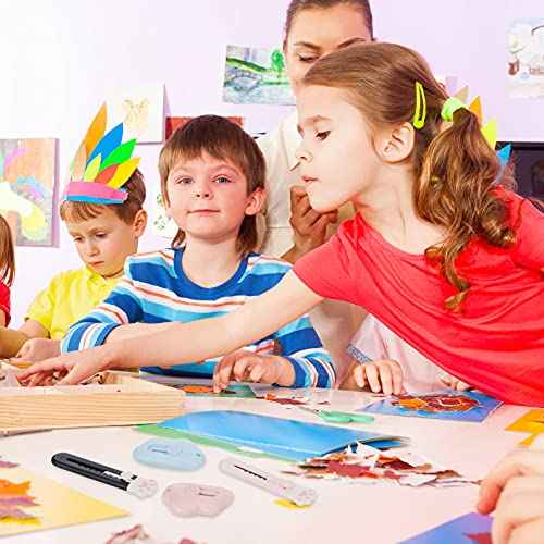 12 Pieces Cute Box Cutter Utility Retractable Knives, 6 Cartoon Kawaii Cat Claw Box Cutters Pointed, 6 Cloud Letter Opener Cardboard Envelope Slitter Knife for Office and Home Use