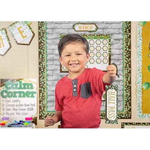 Teacher Created Resources Eucalyptus Magnetic Hall Pass (TCR77473)