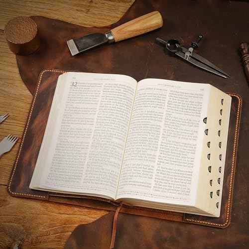Full grain leather Bible cover case compatible with Giant Print Full-size KJV Holy Bible, For Full Size GP Editions bible/King James Version ONLY fits 9.7" x 6.7" x 1.5".