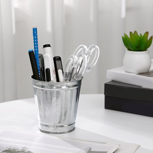 jojofuny 9 Pcs Metal Mini Trash Can - 3.5*3.7 Inch Toy Garbage Cans, Small Desktop Storage Bin with Lids for Special Party Favors, Small Ashtray with Lid, Cute Flower Pot, Snacks Holds, Pencil Holder