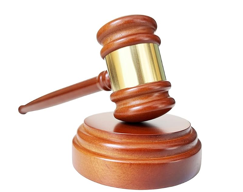 Handmade Wooden Gavel and Block Set for Judges, Lawyers, and Board Chairs - Professional Desk Accessory