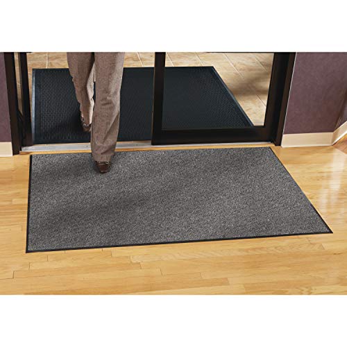 Genuine Joe Indoor Mat with Moisture Absorbent, 4 by 6-Feet, Charcoal