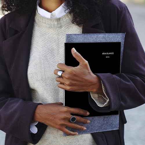 AT-A-GLANCE 2026 Appointment Book Planner, Weekly, 8" x 11", Large, Quarter-Hourly, Hardcover, DayMinder, Black (G520H0026)