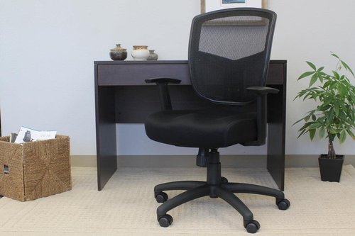 Boss Office Products (BOSXK) Contract Task Chair with Synchro-Tilt Mechanism, Black