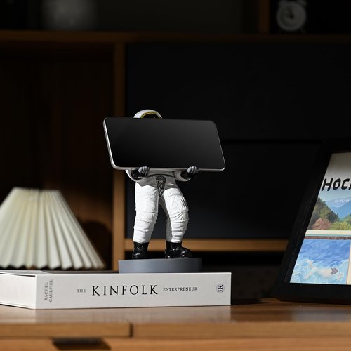 CYXStar Astronaut Mobile Phone & Pen Holder, Device Stand, Desk Organizer Decorative Pencil Holder (White&Black)