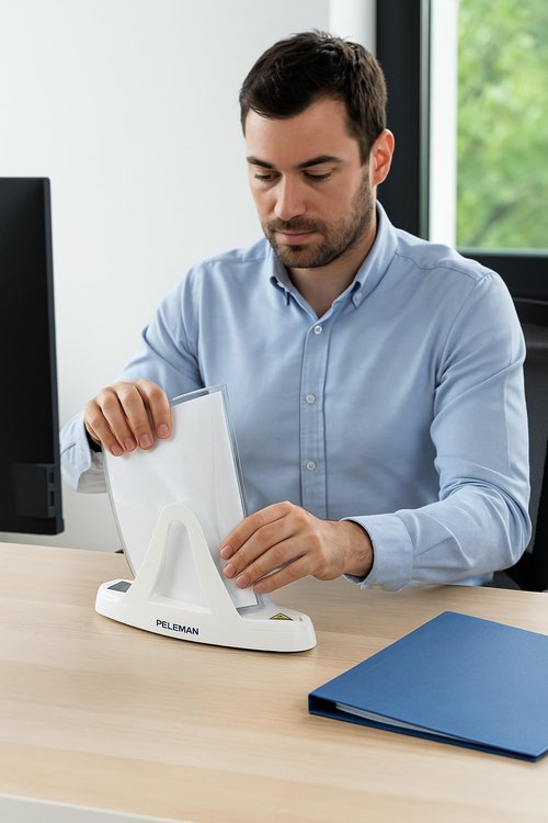 Unibind 60 Thermal Binding Machine by Peleman – Compact Book Binder for Office Supplies | No Warm-Up Needed | Fast, Easy Binding for Reports, Documents, and Covers with a Professional Finish