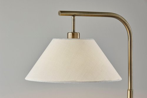 SIMPLEE ADESSO Hayes Floor Lamp