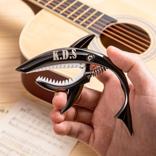 Customizable Shark Guitar Capo – Colorful Zinc Alloy Capo for Acoustic/Electric Guitar & Ukulele, Personalized Clip with Name (6 Colors, 9 Fonts)