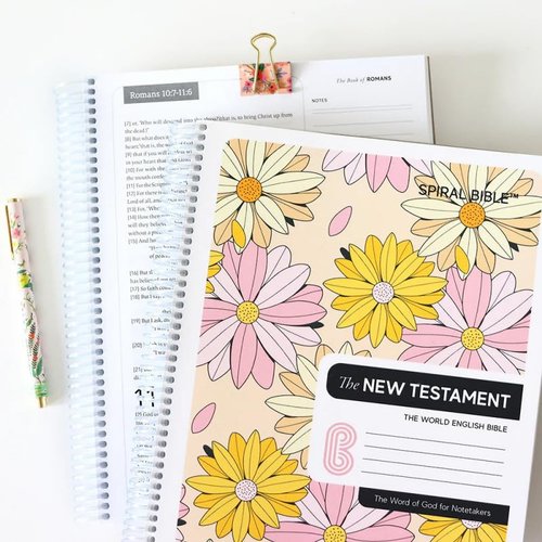 The Bible in A Year: A 52-Week Study Through Gods Word, Spiral Bible Study Guide, A Yearlong Bible Study for Women, Christian Bible Studying Guide Notebook, A Beautiful Year in The Bible for Women (A5 Size - 1Pcs)