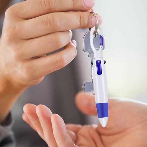 ETDYuuta Badge Pens for Nurses, Shuttle Pens 4 Color in One, In Bulk with Keychain Retractable Multicolor For Office School Students Gift (120 pieces)