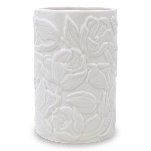 Vera Bradley Cute Pencil Holder for Desk with Raised Floral Design, Ceramic Office Desk Organizer, Meadow Bouquet Tonal Seedpearl
