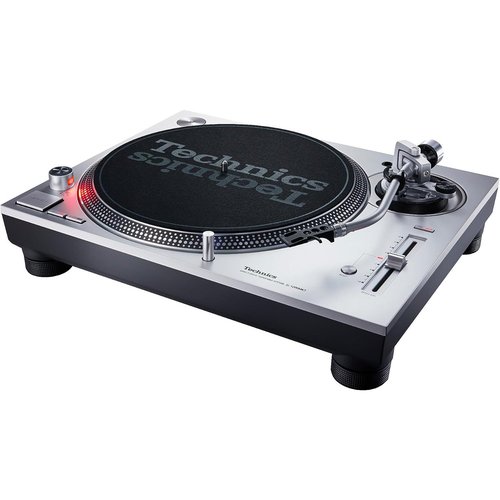 Clutch (2) Technics SL-1200MK7 Direct Drive Professional Turntable (Silver) Bundle