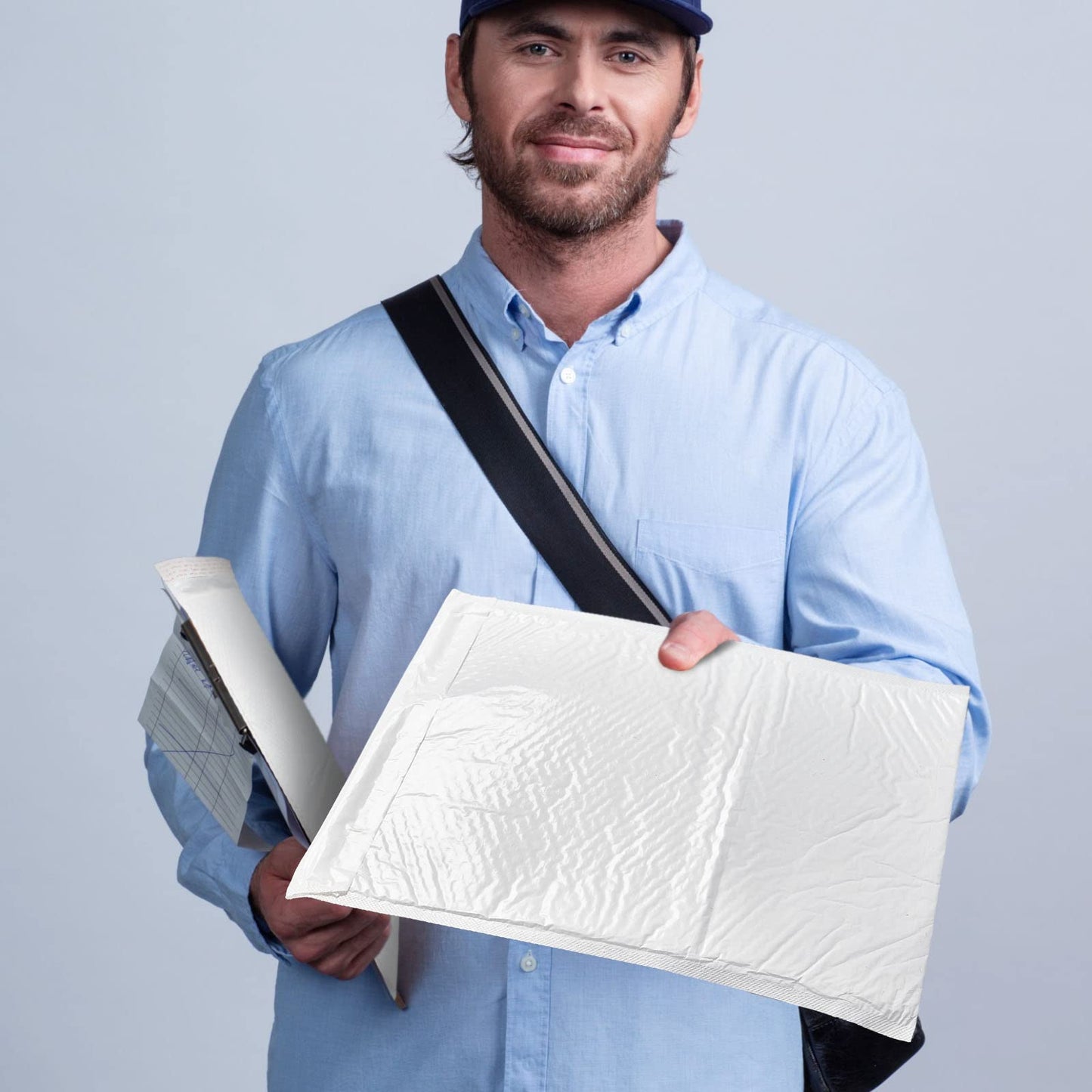 Henoyso 30 Pcs Extra Large Bubble Mailers 14 x 19 Inches Resealable Padded Envelopes Waterproof Shipping Bags Poly Padded Mailers Bulk for Mailing Packaging Small Business(White)