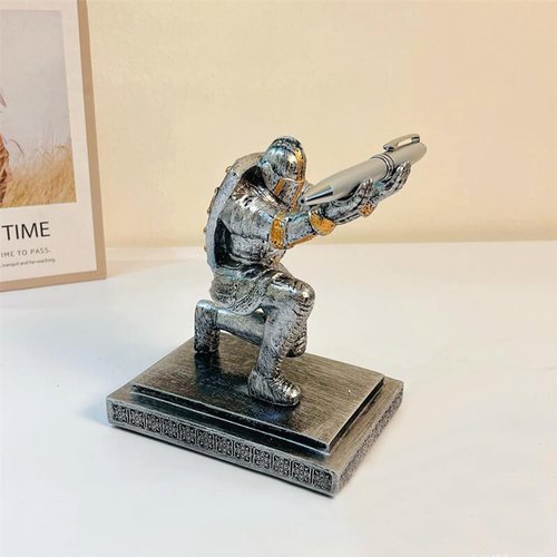 AMJUDOT Knight Pen Holder Shield Soldier Knight Pen Holder Desk Organizers Pencil Holder（Iron
