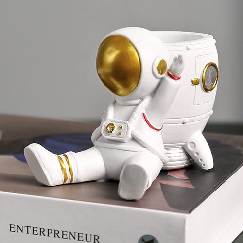 Jaugufiy Resin Astronaut Sculpture Pen Holder Pencil Organizer Cosmetic Brush Holder Decorative Pen Box Makeup Brush Pot (B)