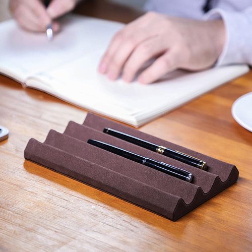 EURYNOME Genuine Leather Display Case and Stand, 3 Pen Holder for Desk