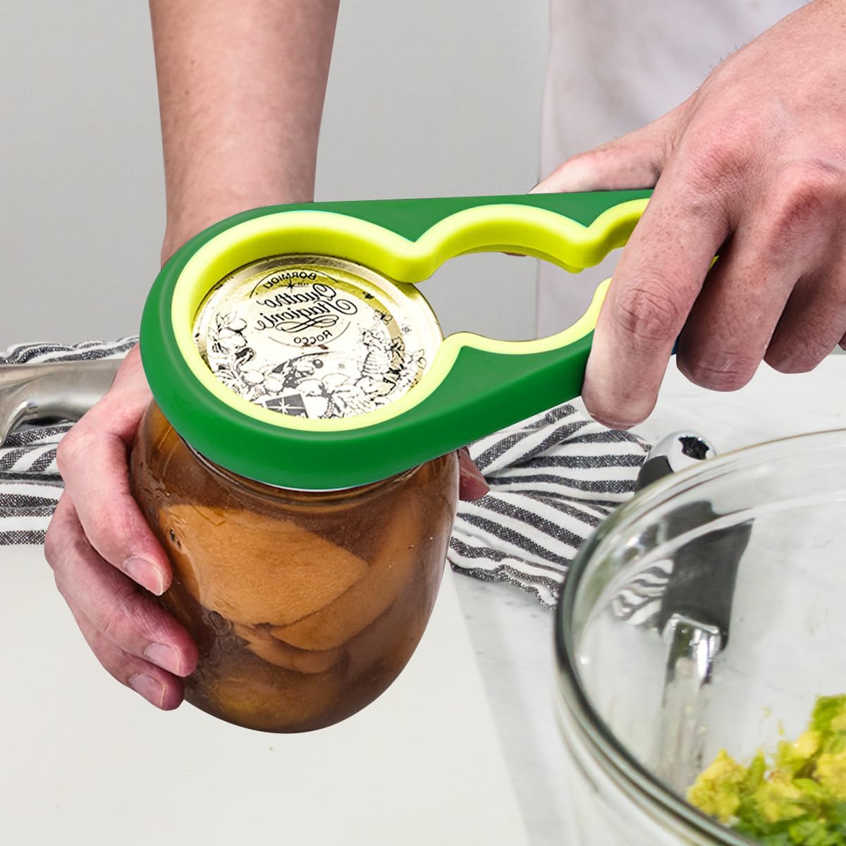 Anti Slip Bottle Opener, Can Lid Remover, Rubber Kitchen Fixture, Small Kitchen Tool For Removing Stubborn Lids And Bottles For Small Hands Or Elderly People