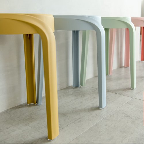 MITLOXX 17.7 inch Height Modern Plastic Stool (Set of 4), Round Stackable Chair, Unique Whirl Design, Flexible Seating for Home, Office, Classroom, Shower etc. Waterproof for Indoor/Outdoor (Black)